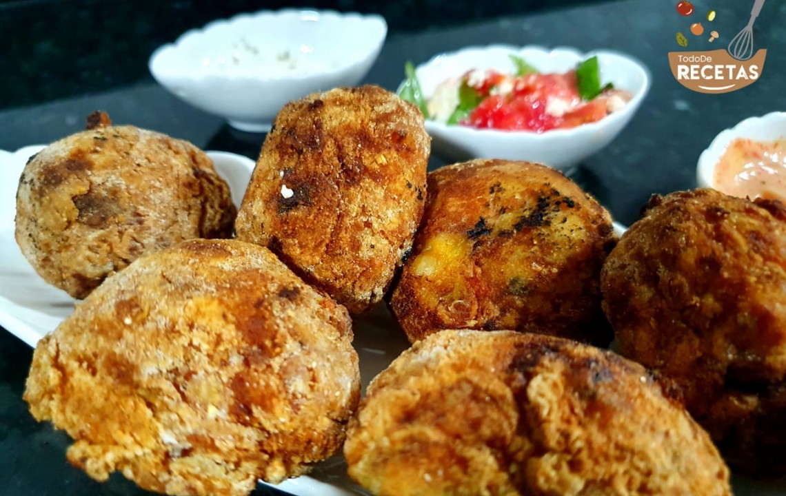 Croquetas de arroz con atún y palmito