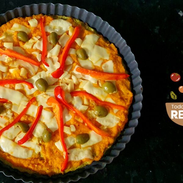 Cheese Tortilla con ensalada de aguacate